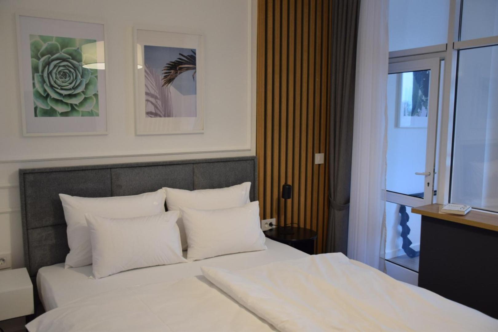 Red Riding Hood Appartement Belgrado Buitenkant foto