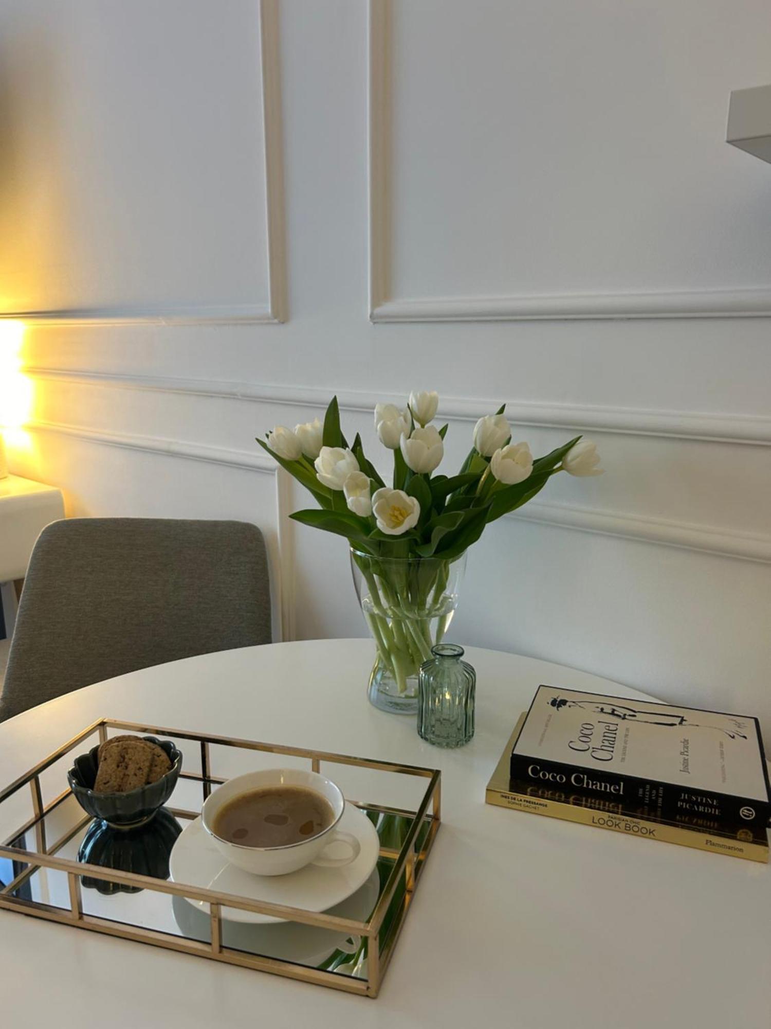 Red Riding Hood Appartement Belgrado Buitenkant foto