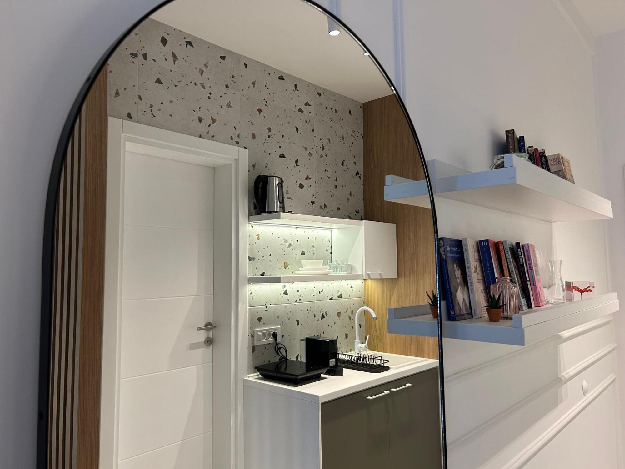 Red Riding Hood Appartement Belgrado Buitenkant foto